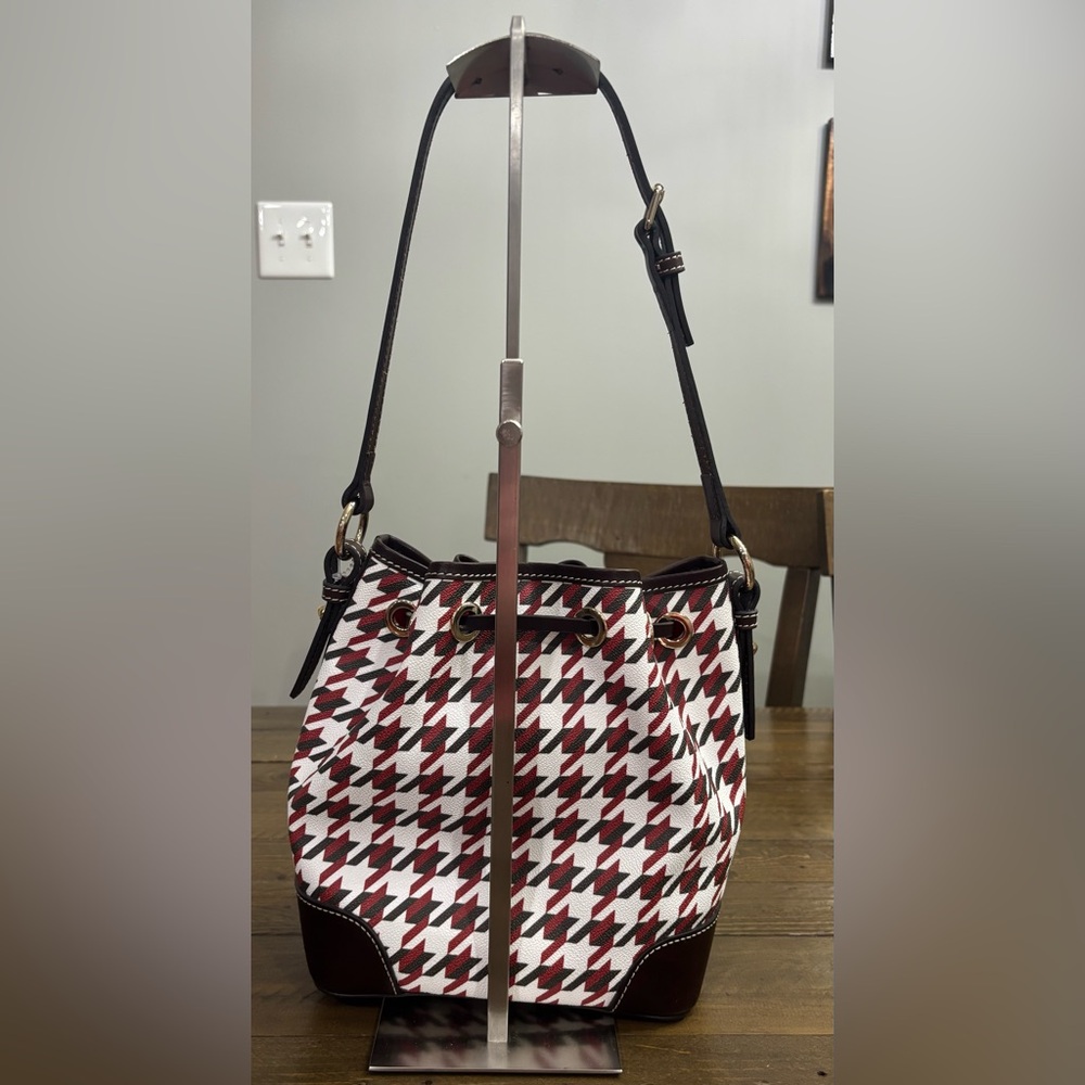 Dooney & Bourke Houndstooth Drawstring Crossbody Bucket Bag - Picture 2 of 14